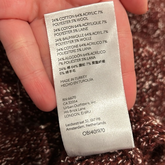 Sweater tunic in maroon - Picture 7 of 8